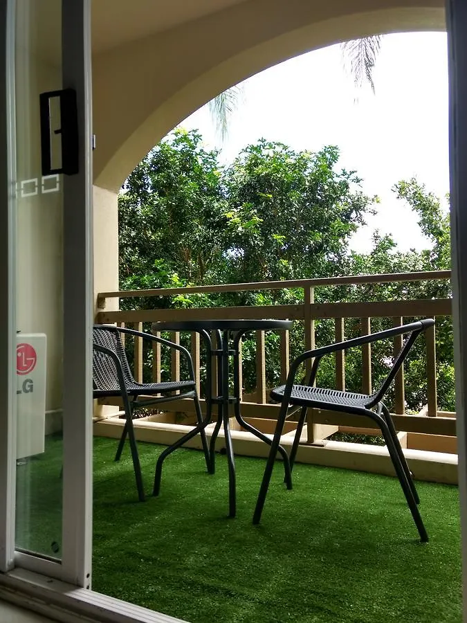 Oasis Private 2 Bed Apartment Καλούντρα Αυστραλία
