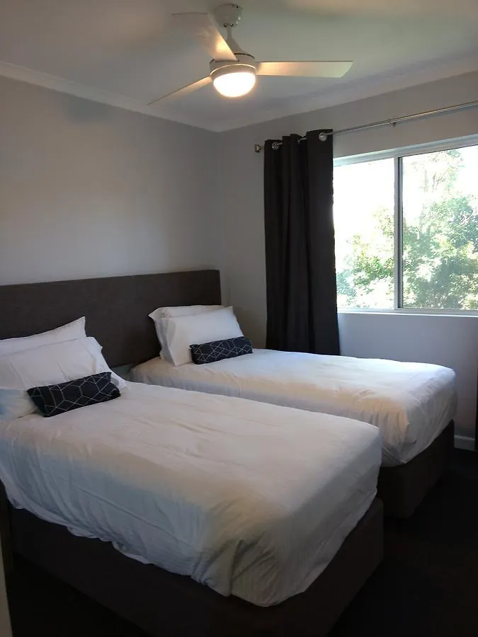 Oasis Private 2 Bed Apartment Καλούντρα
